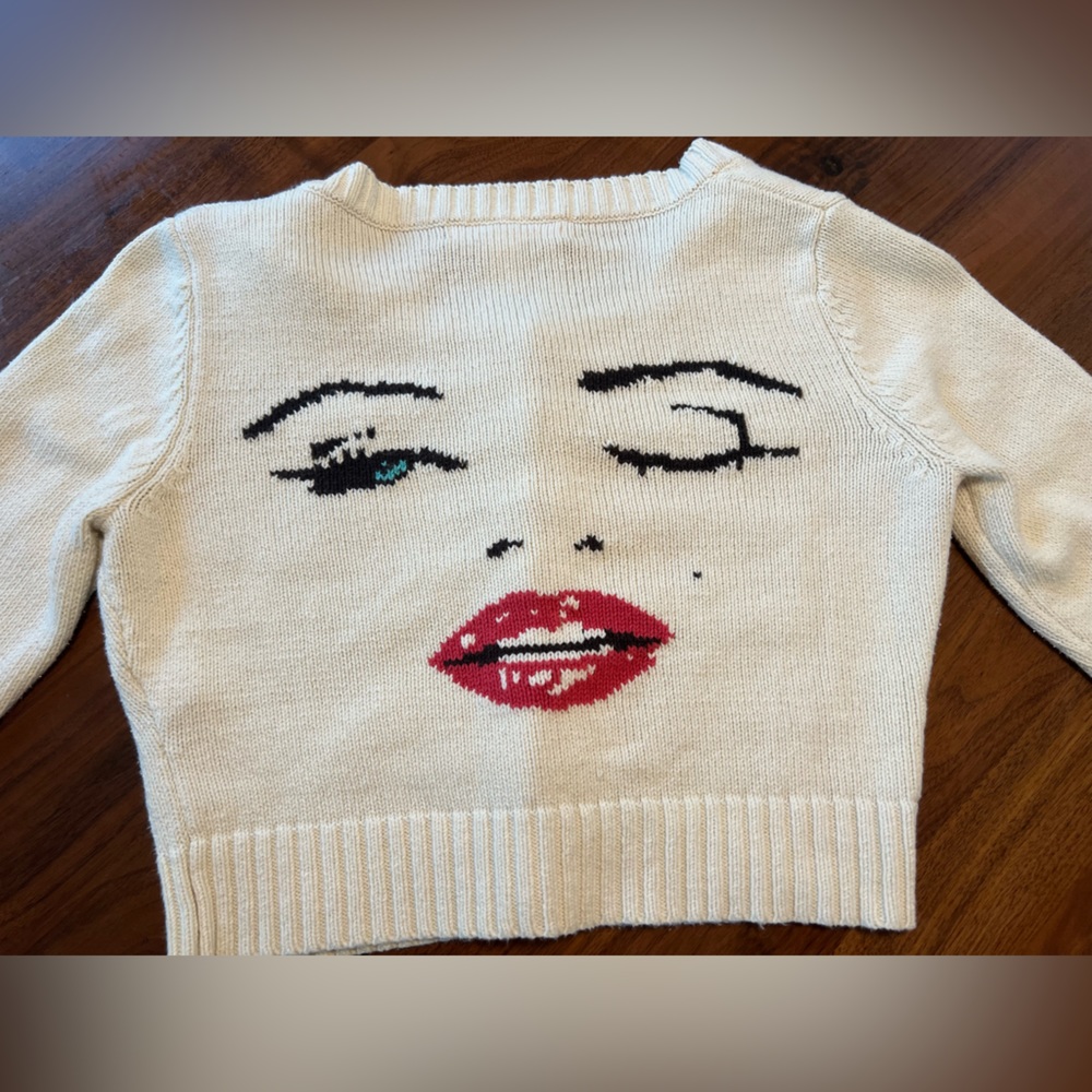 Betsey Johnson vintage cropped ‘wink’ cardigan size small